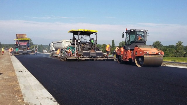 68997719_441519359784138_7012333172205551616_n