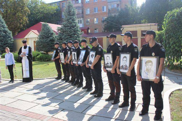 69468655_2409972232372737_2365992462826078208_n