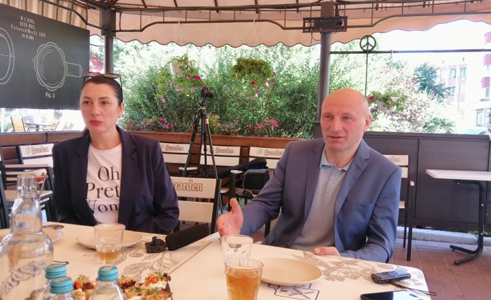 117591975_924324358064423_5430912001613121408_n-710x434