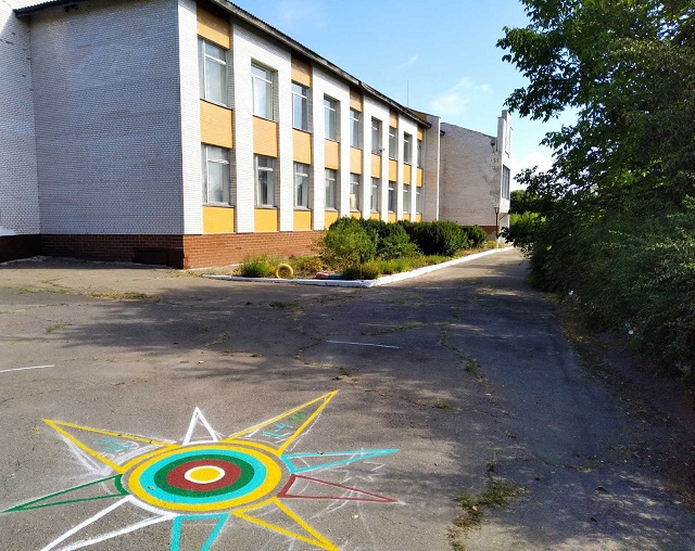 Мельниківська школа2