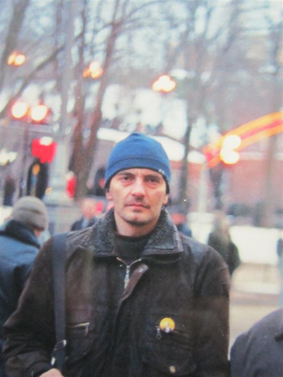 Ігор Коваленко брав активну участь у Помаранчевій революції. Восени 1995 роки він брав участь у спорудженні першого меморіального знаку українським повстанцям Холодного Яру