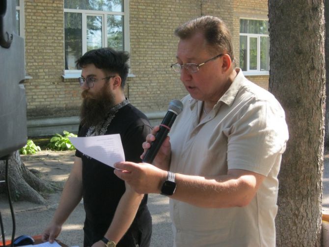 Ініціатор і ведучий меморіального заходу Анатолій Терещенко