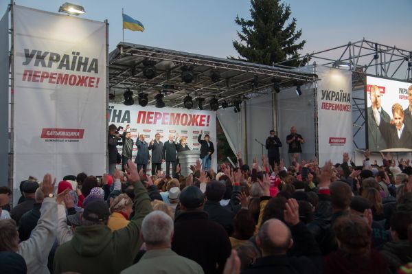 Лідер «Батьківщини» закликала черкащан  не продавати свій голос, а підтримати справжніх патріотів