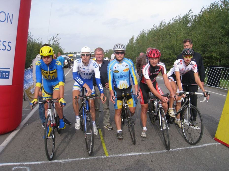 14516372_1806915776243583_4348930688123064683_n