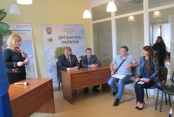 ^B9AE67C0F33FBFB21392E5308F543783F523903EABAAC4E200^pimgpsh_fullsize_distr