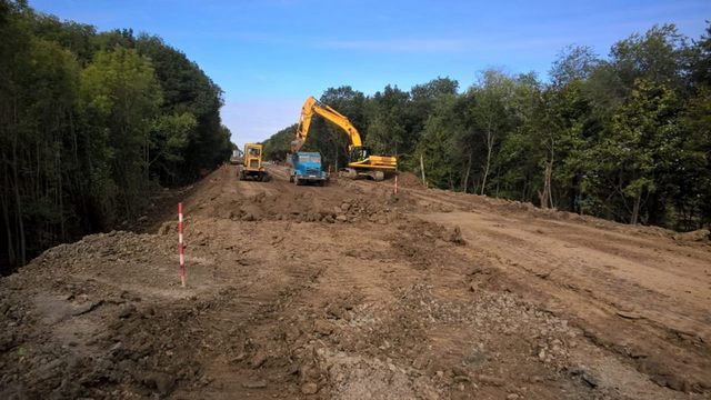 42686542_288463098423099_892899013366382592_n