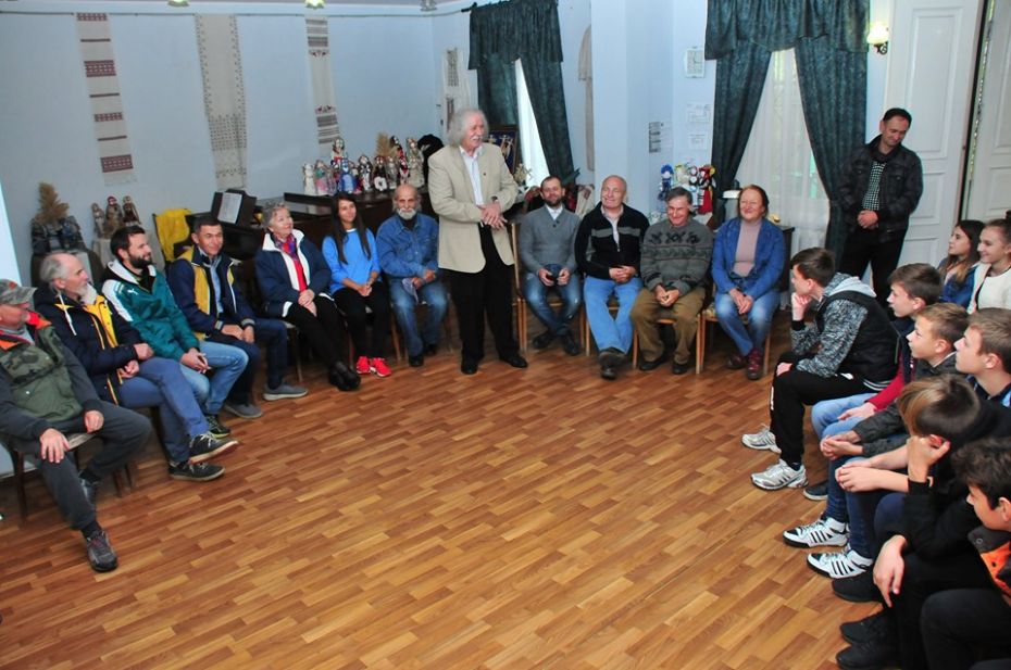 72252964_129979231723992_4474734041232310272_n