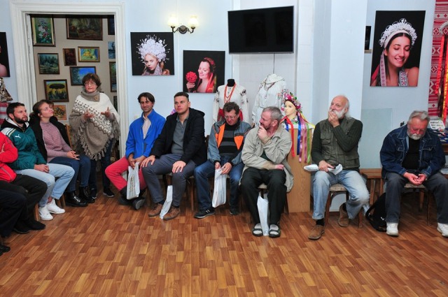 70837415_124688765586372_2972206605367508992_n