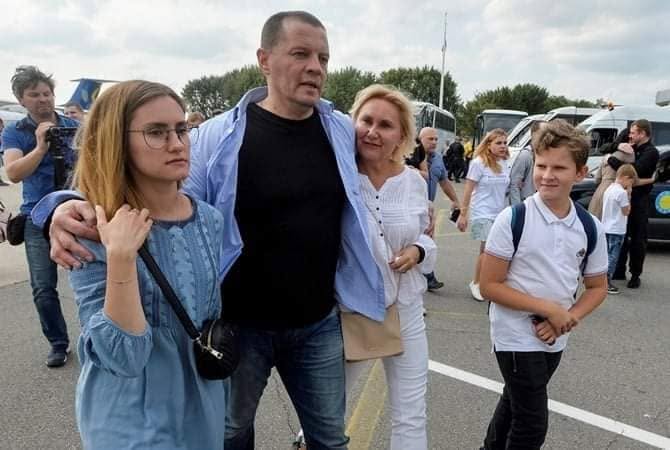 Фото: фейсбук Романа Сущенка