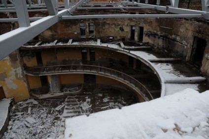 8650b2862028407da66e002f3171deea_L-424x2821-424x282