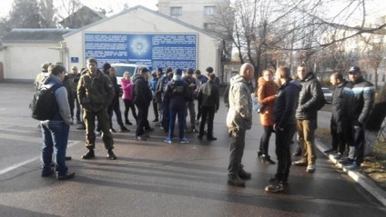 14962331_156696688130713_422352880_n-424x239