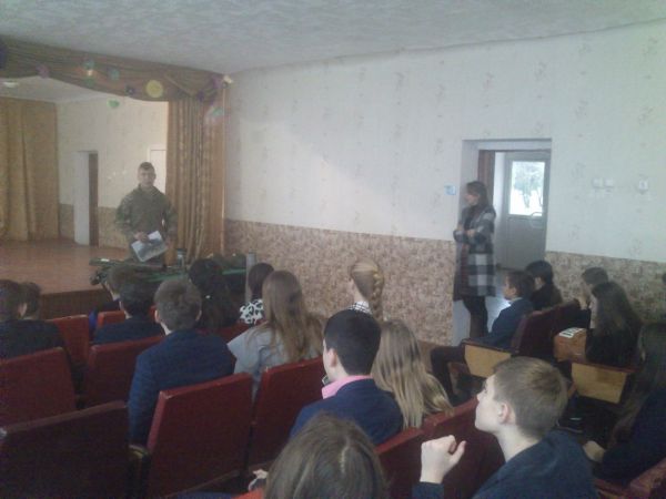 Павло Собко проводить урок