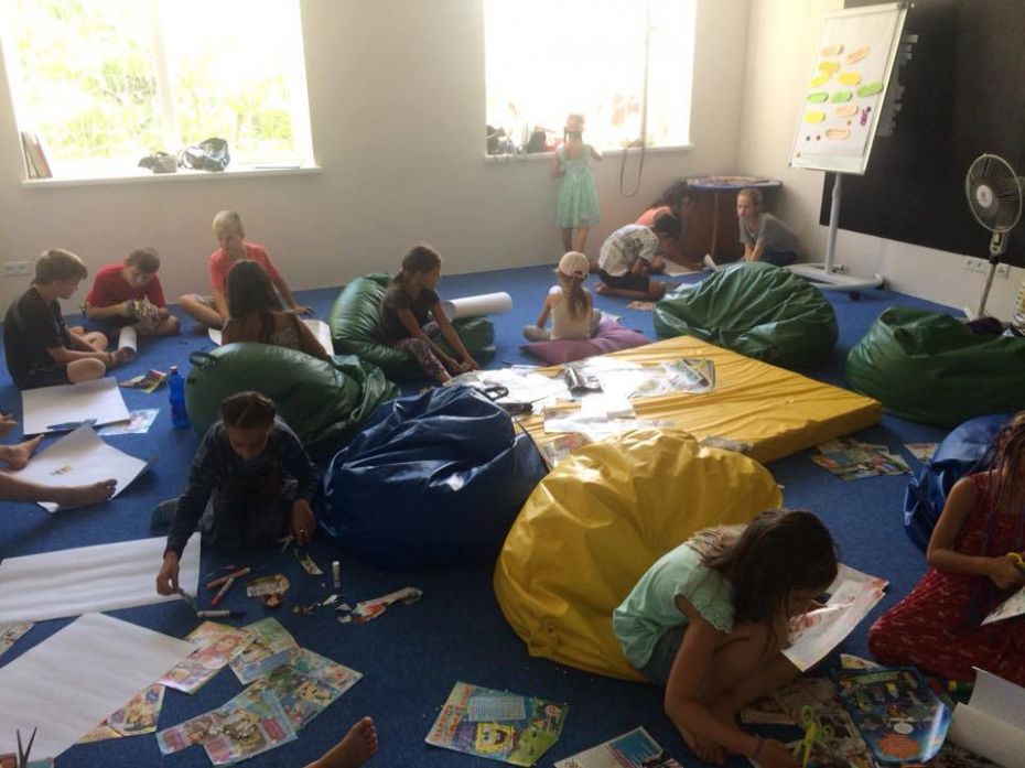 43562287_2006328406091173_9187789491232833536_n