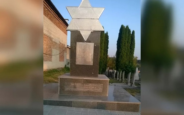 ximgonline-com-ua-Frame-blurred-YNAdECDAdt_900x0_21b.jpg.pagespeed.ic.QJh3zKe0uA