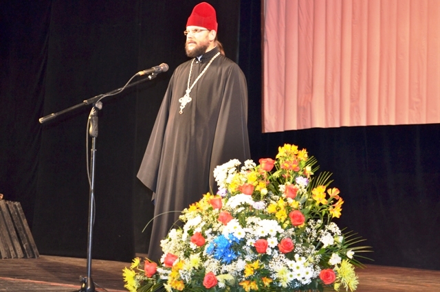 Черкаські священники дякують Владиці за розбудову церков