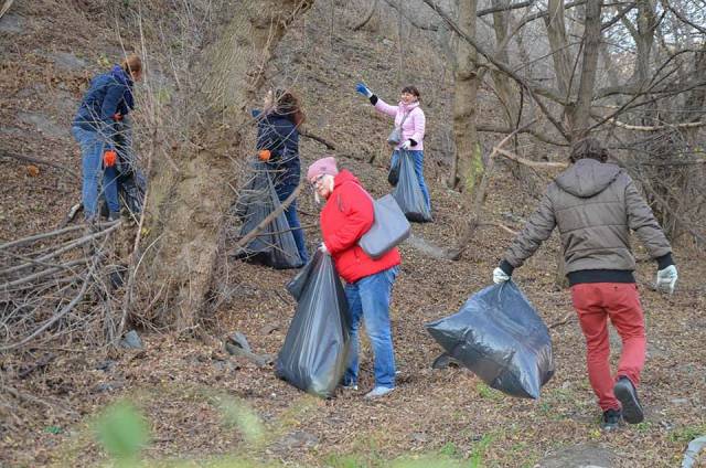 76969073_2561046434014289_2131322300245475328_n