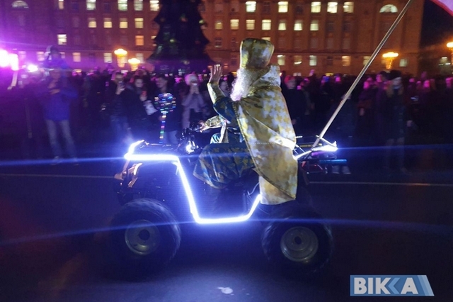 photo2019_12_1917_32_00