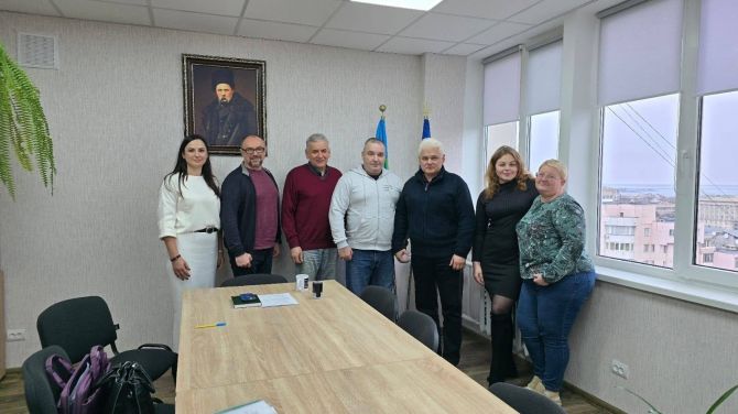 589823816_2042804506262811_539491790899317128_n