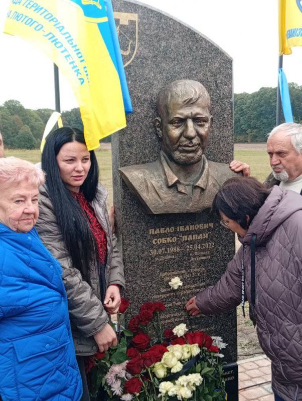 37b52c150a42216f9072fc9418c50ffa_0_800_0