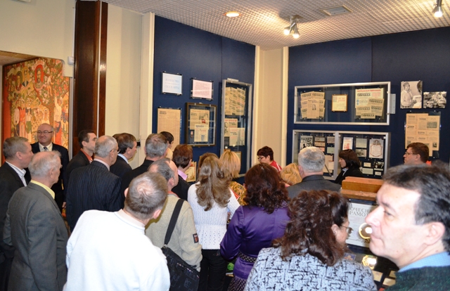 Захід почався з відвідин залу історії черкаської преси у обласному краєзнавчому музеї