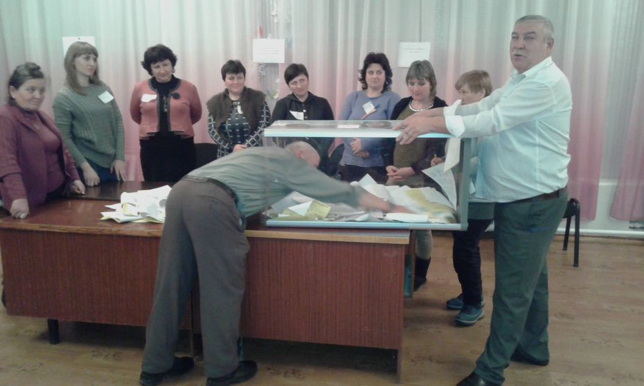 Фото від спостерігача ОПОРИ з ДВК 710561 м. Тальне