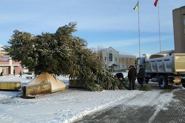 672046693c9119fd2dcfc46bb4d42cef_930_0_0