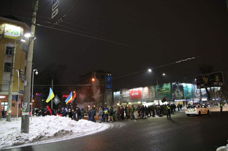 49204605_308462596542620_2925758084544462848_n