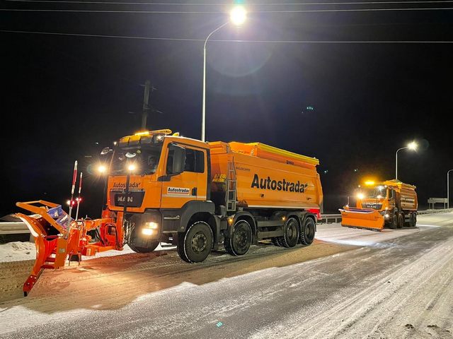 271197707_10216234731180093_1322079679805606853_n