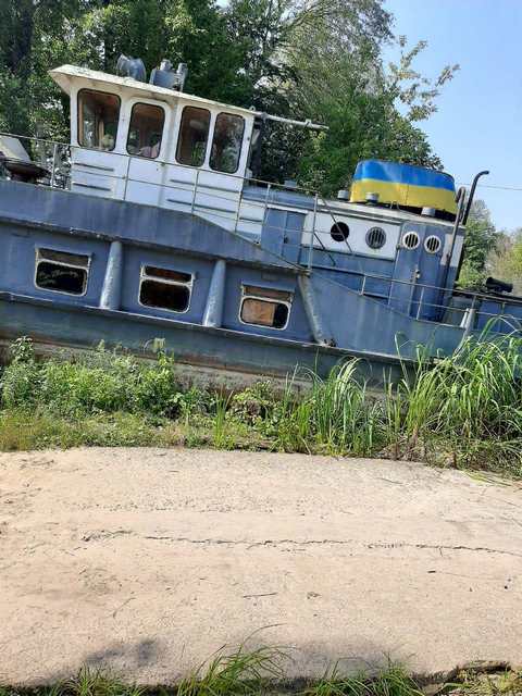 IMG-e6894f927cd6ec2594601f74b645dc4c-V-1