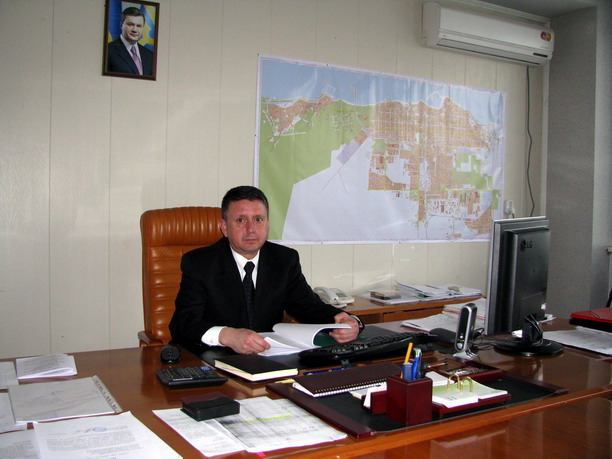 Оглядачі переконані, що Олексій Гужва - представник економічної команди Михайла Бродського у черкаській мерії. 