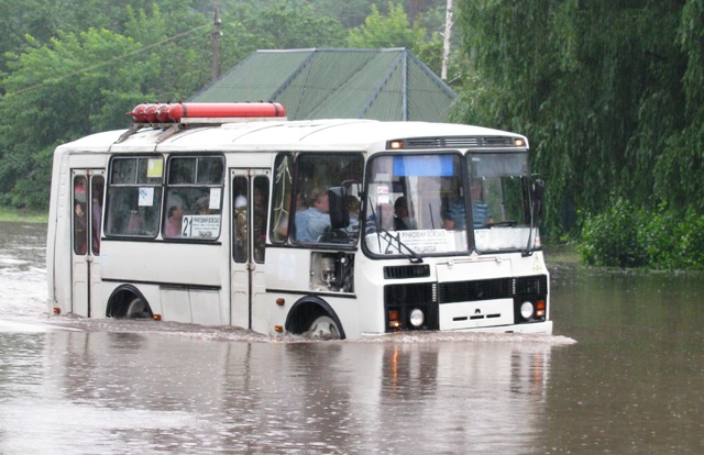 29 червня 2011 року "велика вода" паралізувала Черкаси