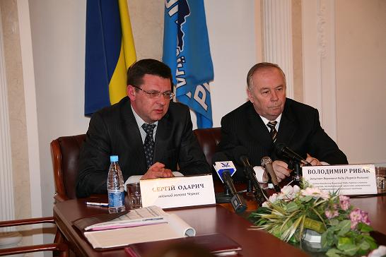 "З паном Рибаком ми підписали меморандум, він виступав від імені Віктора Федоровича Януковича і Партії регіонів"