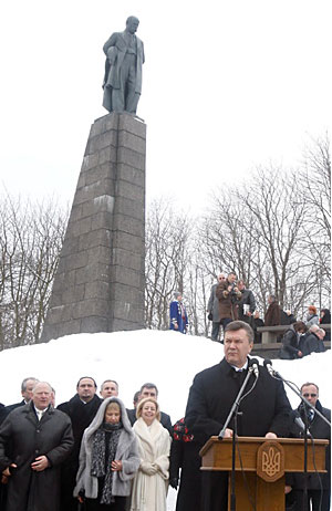 Перший візит Президента України Віктора Януковича до Канева. Березень 2010 р.