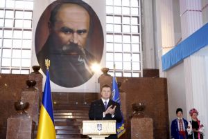У березні Віктор Янукович відвідав музей і наказав завершити його повну реконструкцію у найкоротші терміни