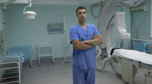 Завідувач серцево-судинної хірургії Олег Журба: за час повномасштабної війни кількість пацієнтів із хворобами серця суттєво збільшилася.