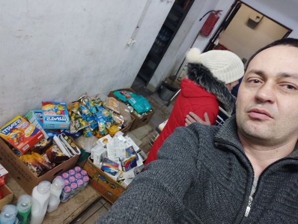 Ярослав Нестеренко: Остання година роботи супермаркету, де я скуповував їжу для роздачі у вигляді гуманітарки