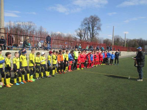Футболісти з усієї України змагались в Умані (фото)